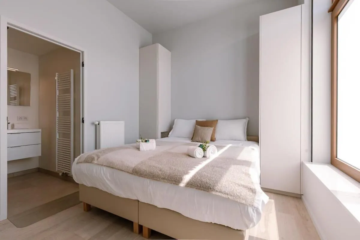 أوستيند Luxurious Flat 