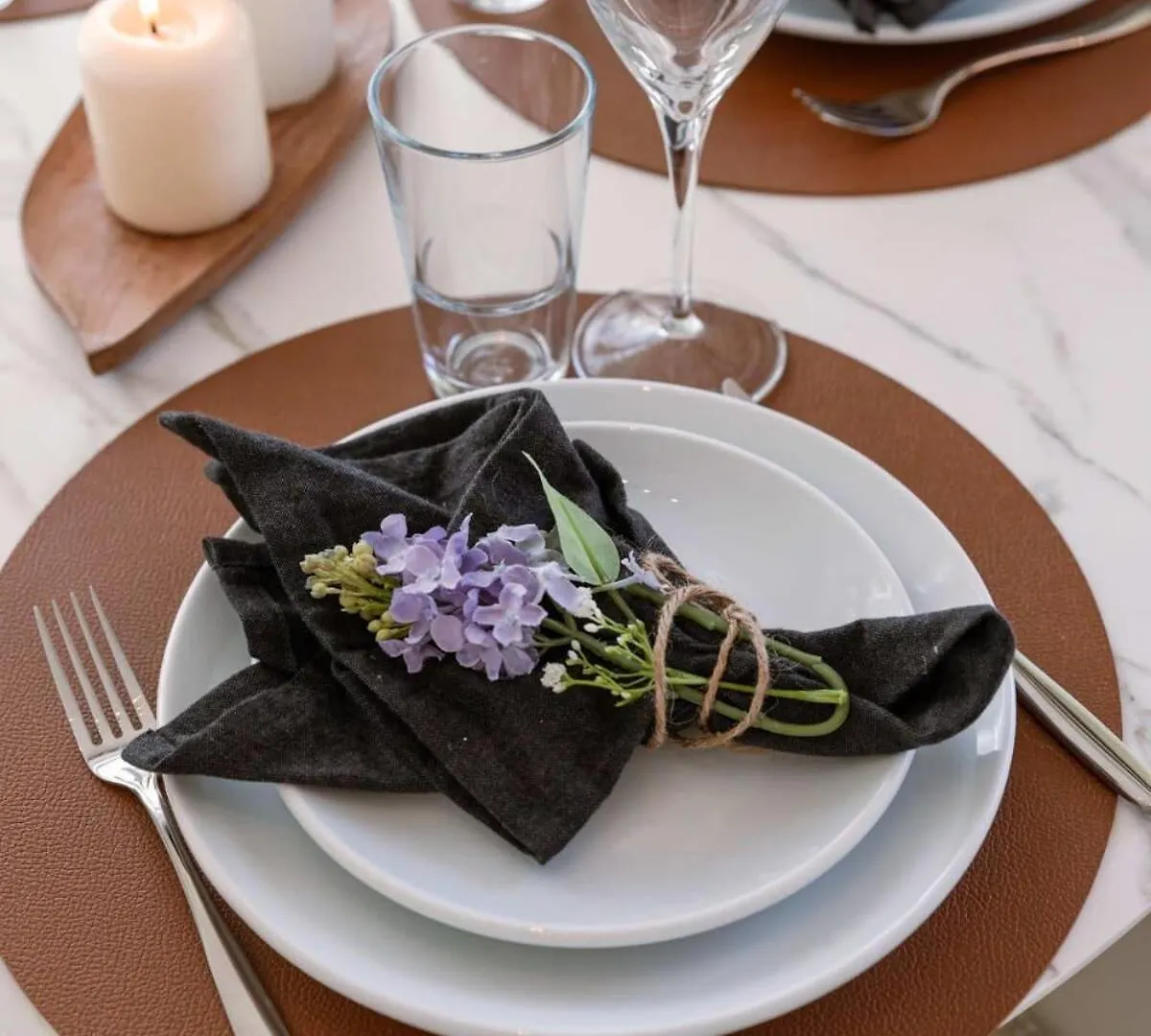 أوستيند Luxurious Flat 